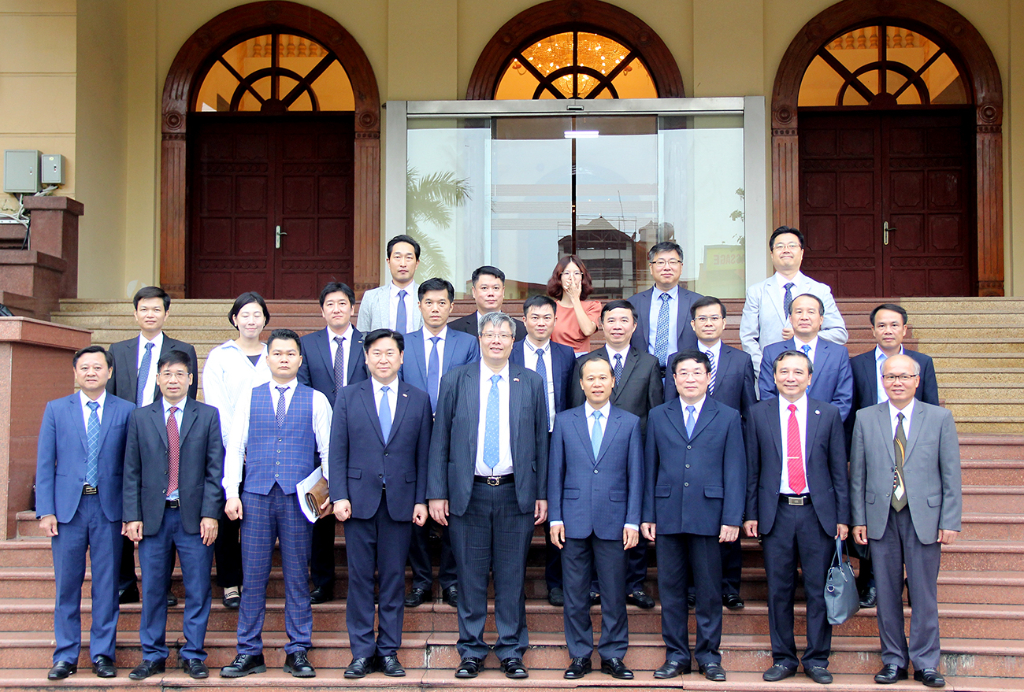 越韩企业家投资协会在Bac Giang省开展工作